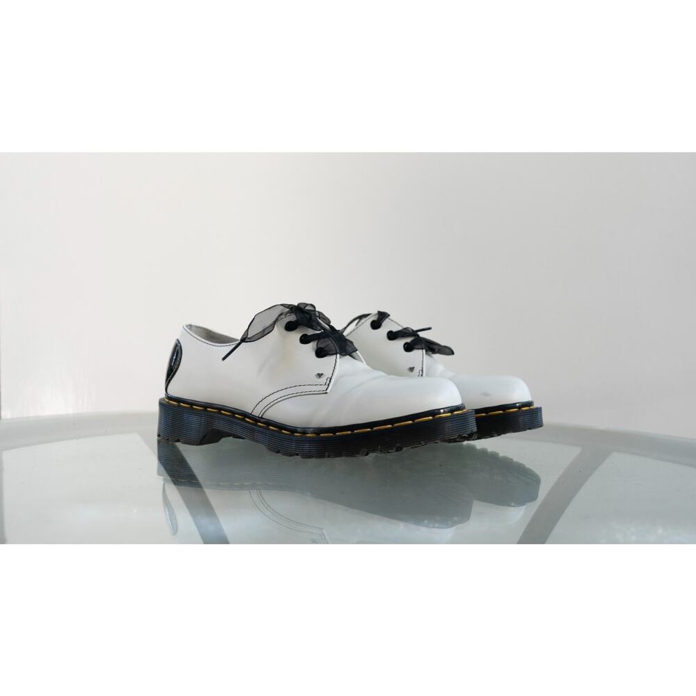 Dr. Martens Women's 1461 LIMITED EDITION BEN Hearts White-Black‎ Smooth Size 7